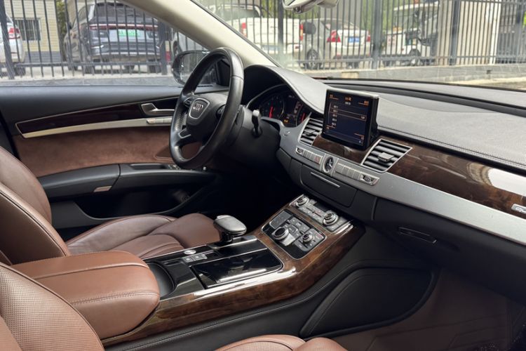 Used Audi A8 2013 A8L 45 TFSI quattro Luxury Model Interior 5