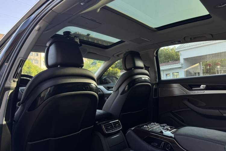 Used Audi A8 2013 A8L 50 TFSI quattro Comfort model Interior 6