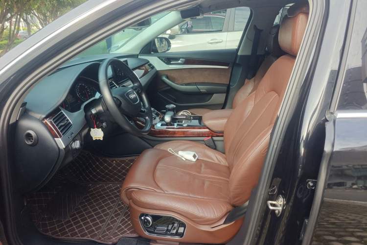 Used Audi A8 2013 A8L 45 TFSI quattro Comfort model Left Front Seat
