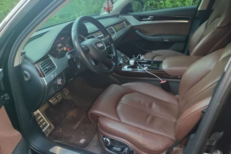 Used Audi A8 2013 A8L 45 TFSI quattro Comfort model Left Front Seat