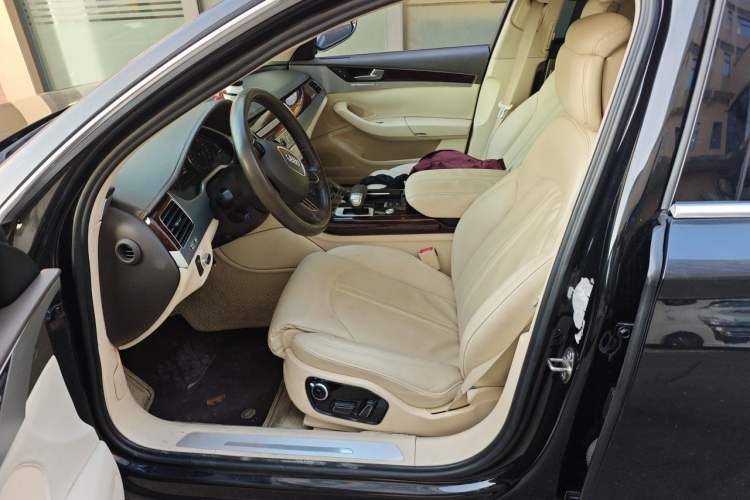 Used Audi A8 2013 A8L 45 TFSI quattro Comfort model Left Front Seat