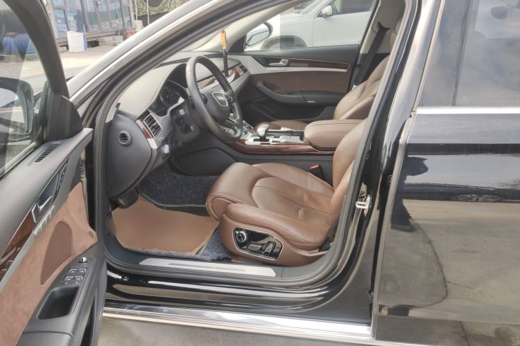 Used Audi A8 2013 A8L 45 TFSI quattro Comfort model Left Front Seat