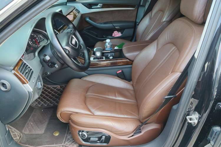 Used Audi A8 2013 A8L 45 TFSI quattro Comfort model Left Front Seat