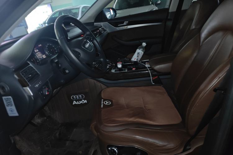 Used Audi A8 2013 A8L 45 TFSI quattro Comfort model Left Front Seat
