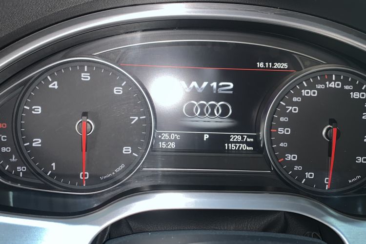 Used Audi A8 2013 A8L 50 TFSI quattro Prestige Edition Odometer Close Up