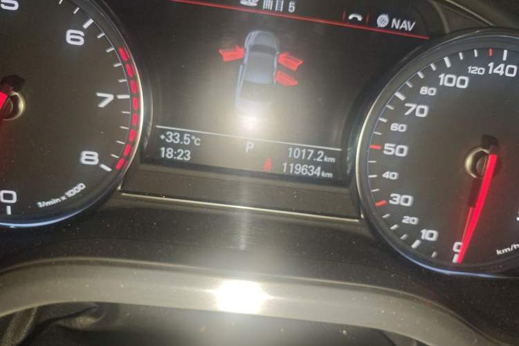 Used Audi A8 2013 A8L 30 FSI Comfort Model Odometer Close Up