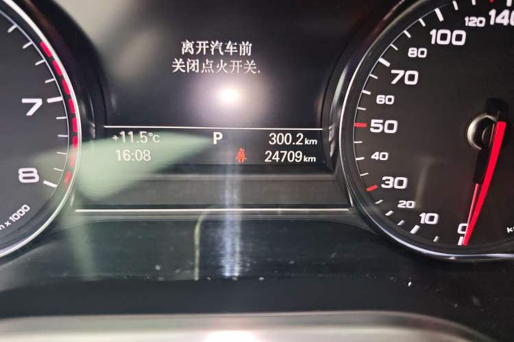 Used Audi A8 2013 A8L 45 TFSI quattro Luxury Model Odometer Close Up