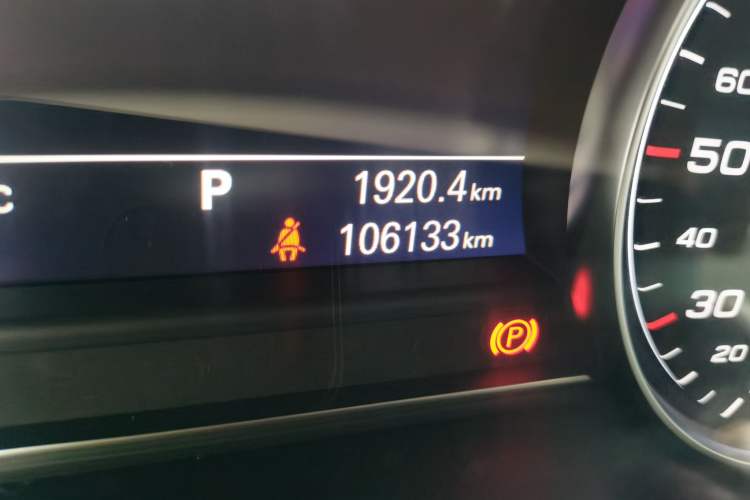 Used Audi A8 2013 A8L 50 TFSI quattro Prestige Edition Odometer Close Up