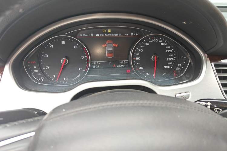 Used Audi A8 2013 A8L 50 TFSI quattro Prestige Edition Odometer Close Up