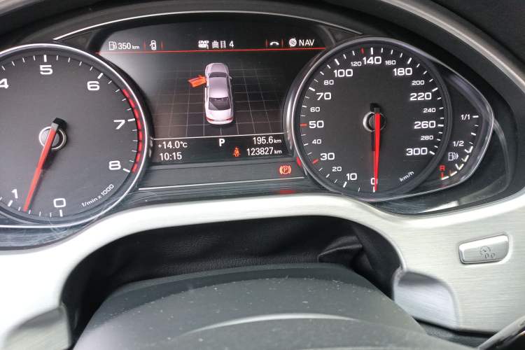 Used Audi A8 2013 A8L 45 TFSI quattro Luxury Model Odometer Close Up