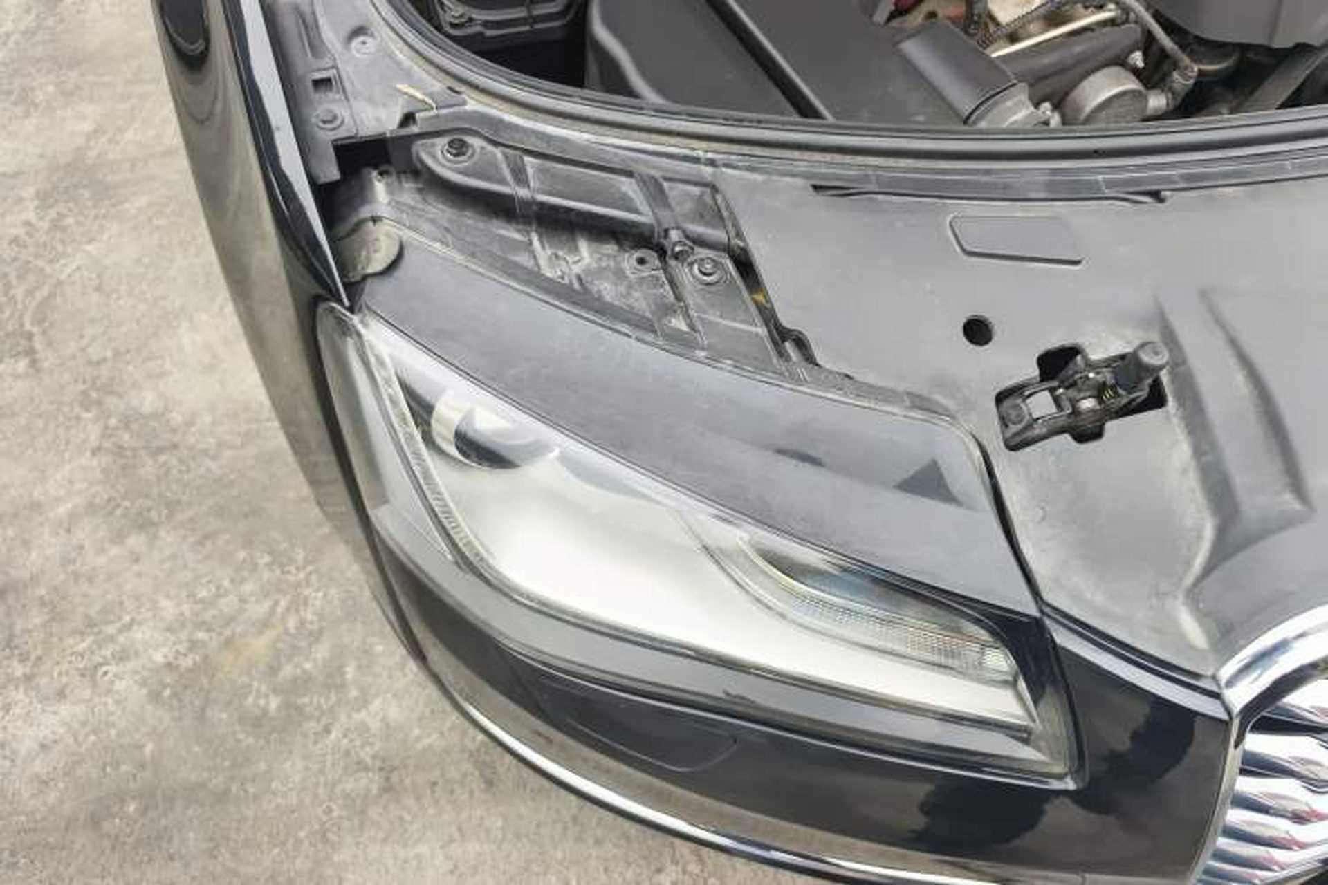 Used Audi A8 2013 A8L 45 TFSI quattro Comfort model Right Front Headlight