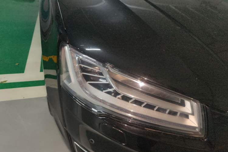 Used Audi A8 2013 A8L 45 TFSI quattro Luxury Model Right Front Headlight