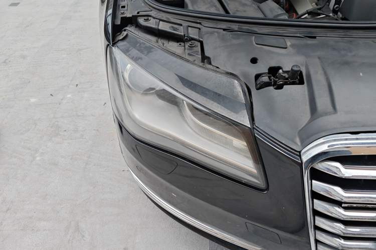 Used Audi A8 2013 A8L 45 TFSI quattro Luxury Model Right Front Headlight