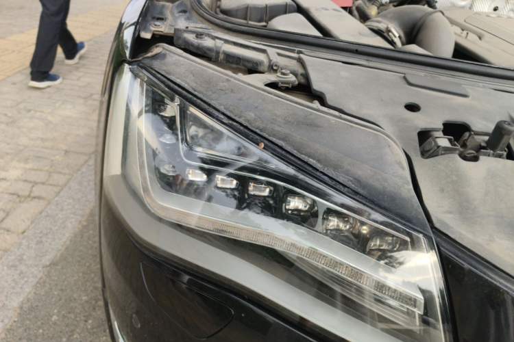 Used Audi A8 2013 A8L 40 hybrid Right Front Headlight