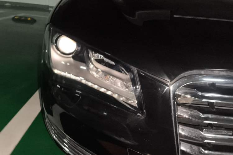 Used Audi A8 2013 A8L 45 TFSI quattro Luxury Model Right Front Headlight