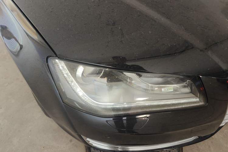 Used Audi A8 2013 A8L 45 TFSI quattro Comfort model Right Front Headlight