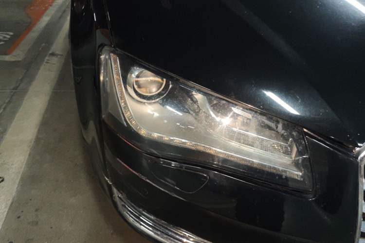 Used Audi A8 2013 A8L 45 TFSI quattro Comfort model Right Front Headlight
