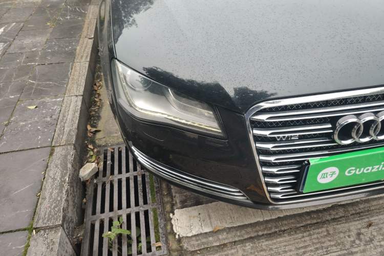 Used Audi A8 2013 A8L 45 TFSI quattro Comfort model Right Front Headlight