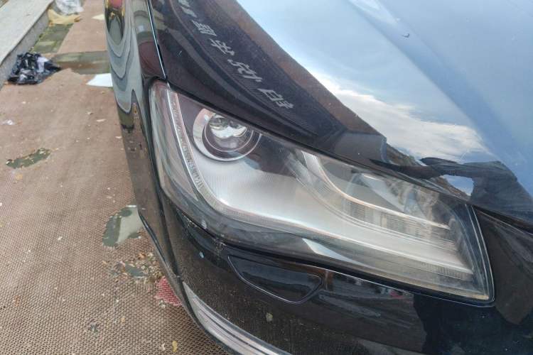 Used Audi A8 2013 A8L 45 TFSI quattro Comfort model Right Front Headlight