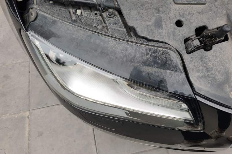 Used Audi A8 2013 A8L 30 FSI Comfort Model Right Front Headlight