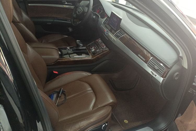 Used Audi A8 2013 A8L 45 TFSI quattro Luxury Model Right Front Seat