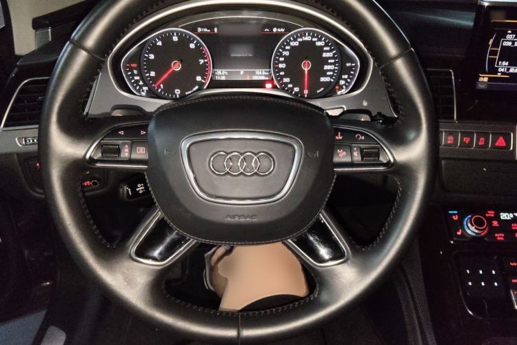Used Audi A8 2013 A8L 50 TFSI quattro Luxury Model Steering Wheel