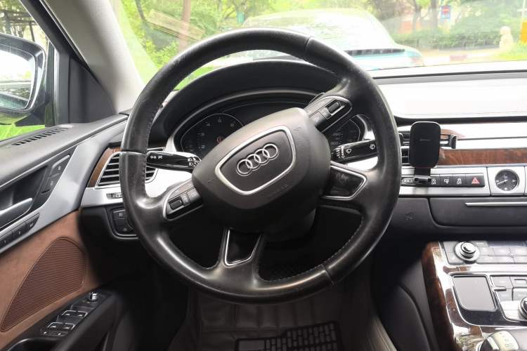 Used Audi A8 2013 A8L 45 TFSI quattro Comfort model Steering Wheel