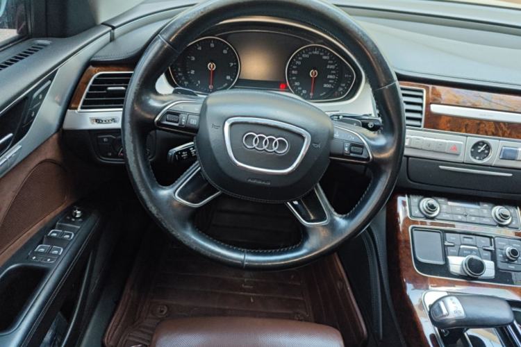 Used Audi A8 2013 A8L 45 TFSI quattro Luxury Model Steering Wheel
