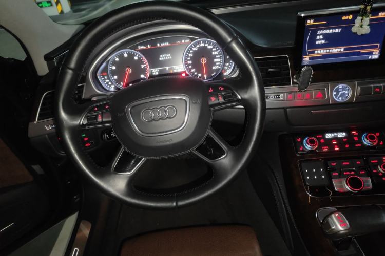 Used Audi A8 2013 A8L 50 TFSI quattro Luxury Model Steering Wheel