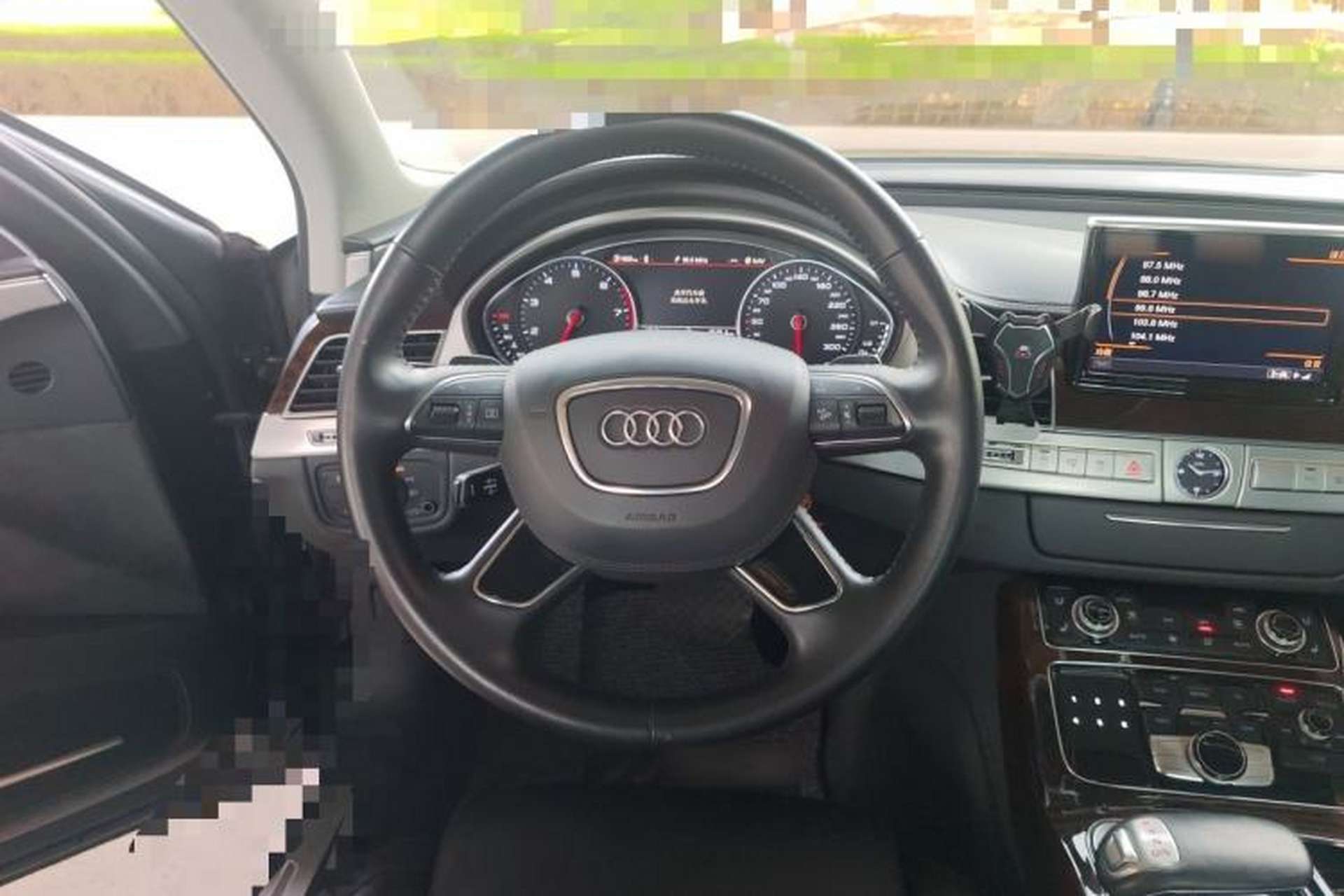 Used Audi A8 2013 A8L 45 TFSI quattro Luxury Model Steering Wheel