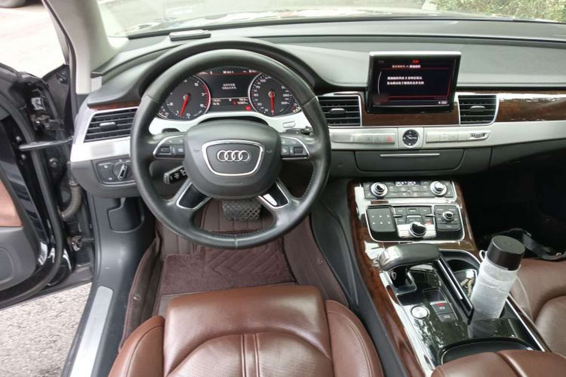 Used Audi A8 2013 A8L 45 TFSI quattro Luxury Model Steering Wheel