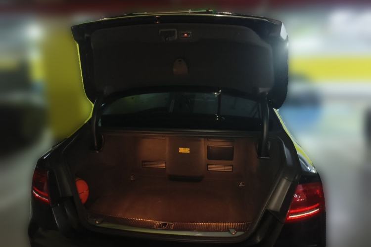 Used Audi A8 2013 A8L 50 TFSI quattro Luxury Model Trunk