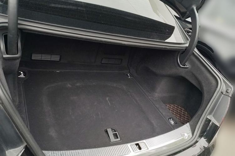 Used Audi A8 2013 A8L 45 TFSI quattro Comfort model Trunk