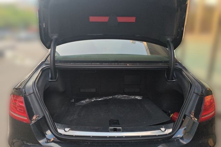 Used Audi A8 2013 A8L 45 TFSI quattro Comfort model Trunk