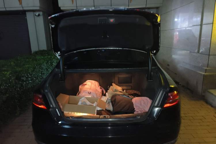 Used Audi A8  Trunk