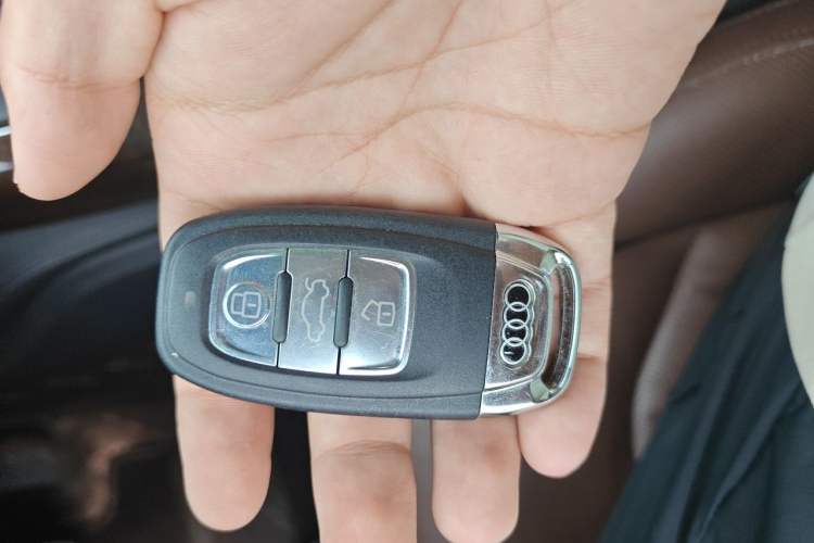 Used Audi A8 2013 A8L 50 TFSI quattro Prestige Edition Vehicle Key