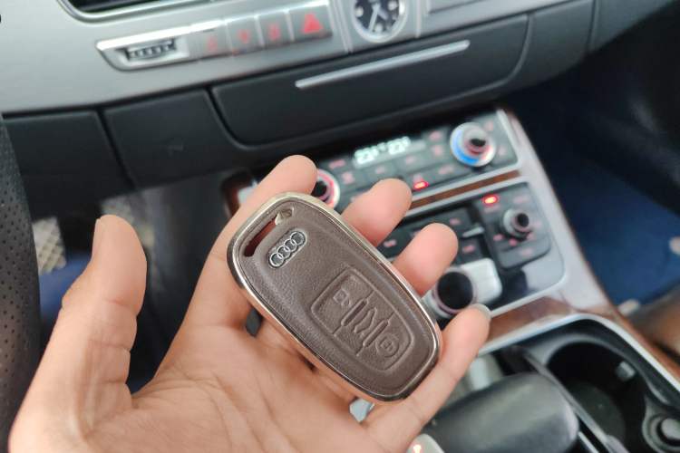 Used Audi A8 2013 A8L 45 TFSI quattro Luxury Model Vehicle Key