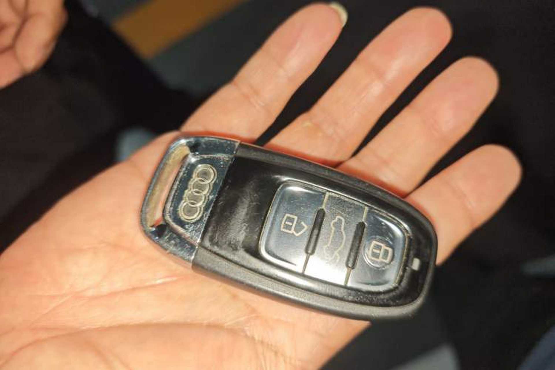 Used Audi A8 2013 A8L 45 TFSI quattro Luxury Model Vehicle Key