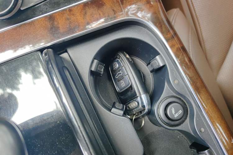 Used Audi A8 2013 A8L 45 TFSI quattro Luxury Model Vehicle Key