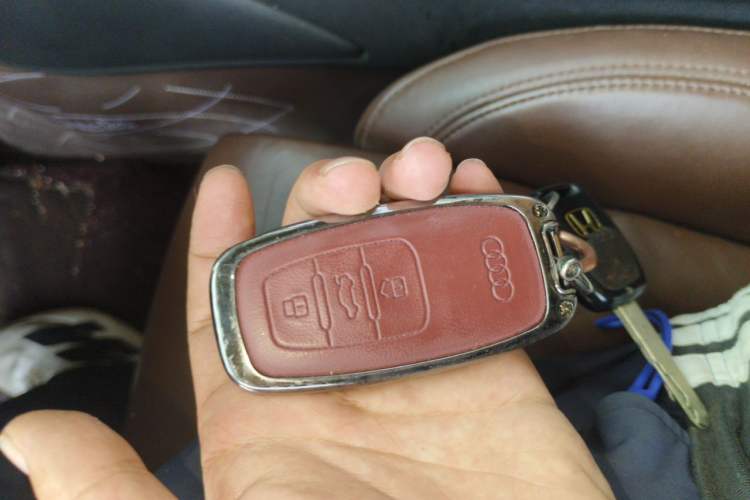 Used Audi A8 2013 A8L 40 hybrid Vehicle Key