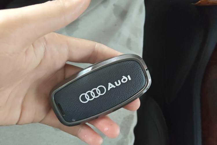 Used Audi A8 2013 A8L 50 TFSI quattro Luxury Model Vehicle Key