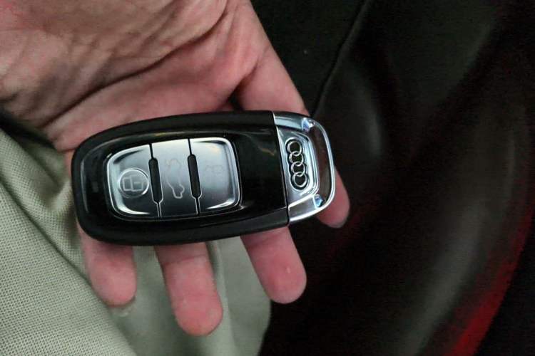 Used Audi A8 2013 A8L 55 TFSI quattro Luxury Model Vehicle Key