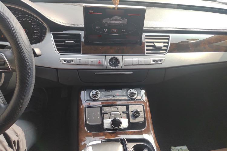 Used Audi A8 2013 A8L 45 TFSI quattro Comfort model Audio And AC Panel