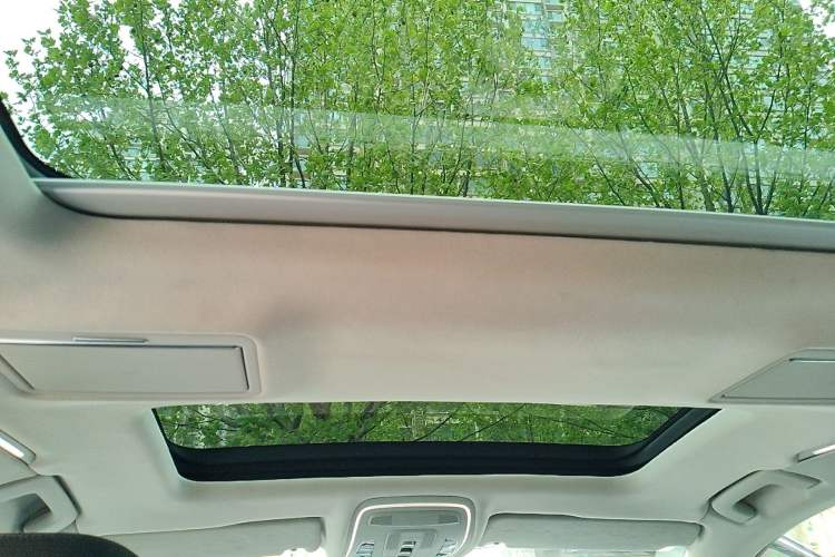Used Audi A8 2013 A8L 45 TFSI quattro Luxury Model Headliner