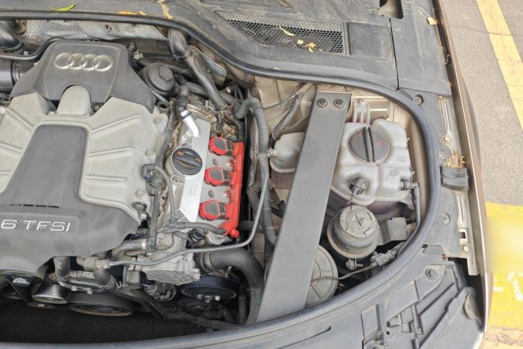 Used Audi A8 2013 A8L 45 TFSI quattro Comfort model Engine Bay Left