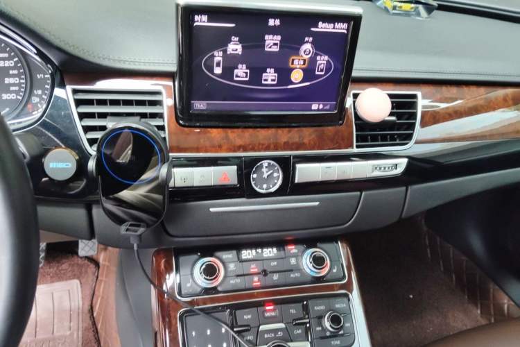 Used Audi A8 2013 A8L 45 TFSI quattro Comfort model Audio And AC Panel