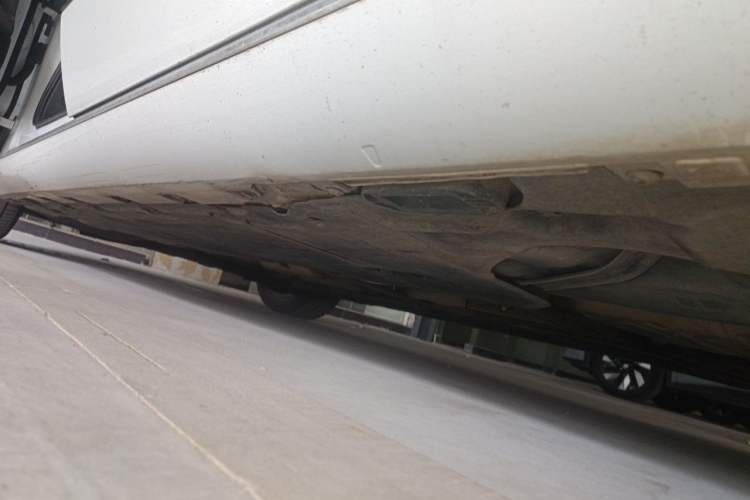 Used Audi A8 2013 A8L 45 TFSI quattro Comfort model Chassis Rear Left