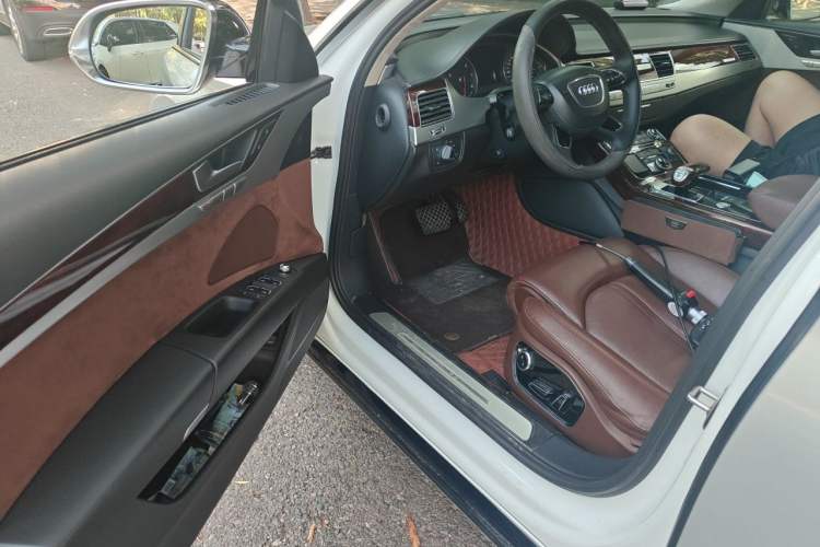 Used Audi A8 2013 A8L 45 TFSI quattro Comfort model Driver Seat