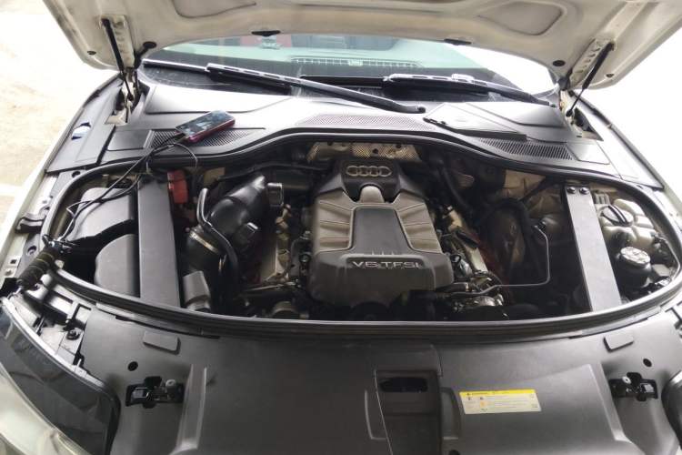 Used Audi A8 2013 A8L 45 TFSI quattro Comfort model Engine Bay