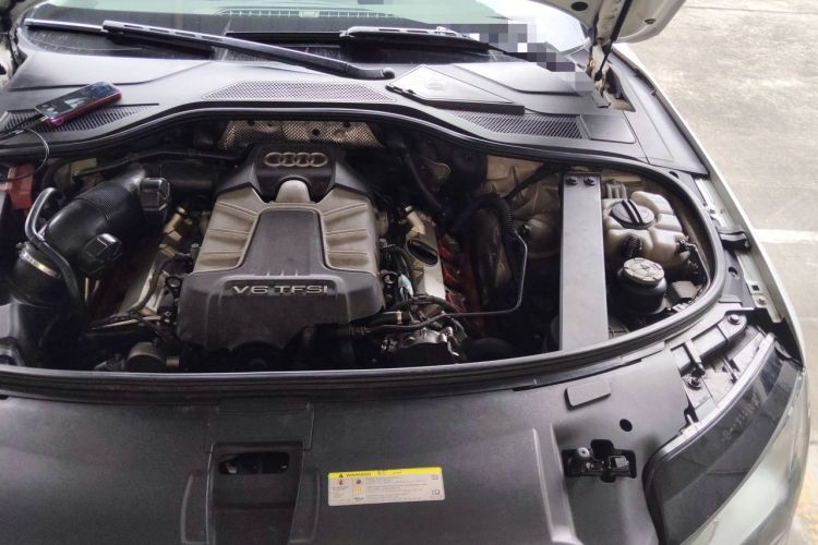 Used Audi A8 2013 A8L 45 TFSI quattro Comfort model Engine Bay Left